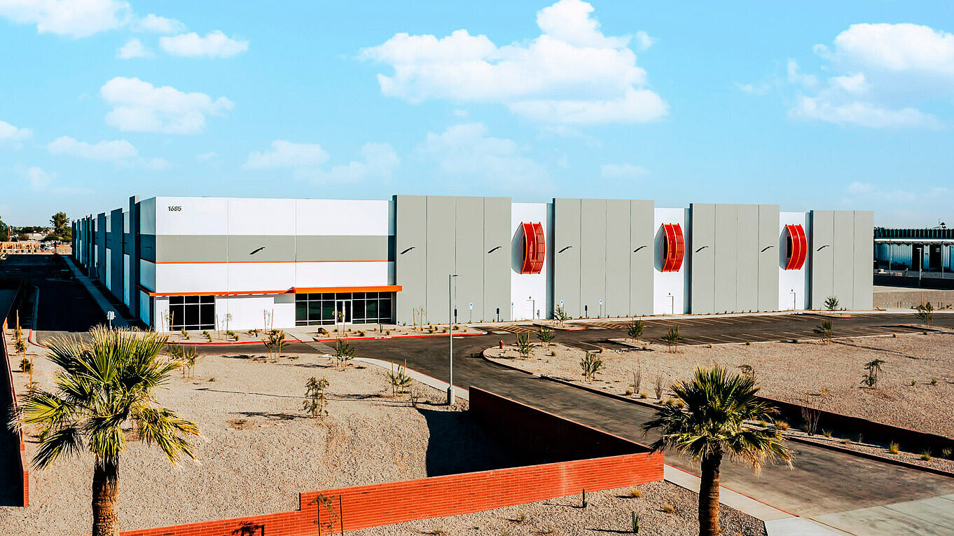 Meyer Burger USA, Goodyear, Arizona - Module manufacturing