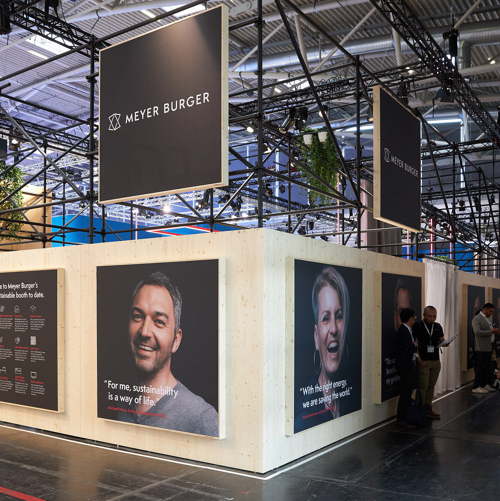 Sustainability and personality in focus at the Meyer Burger trade fair stand