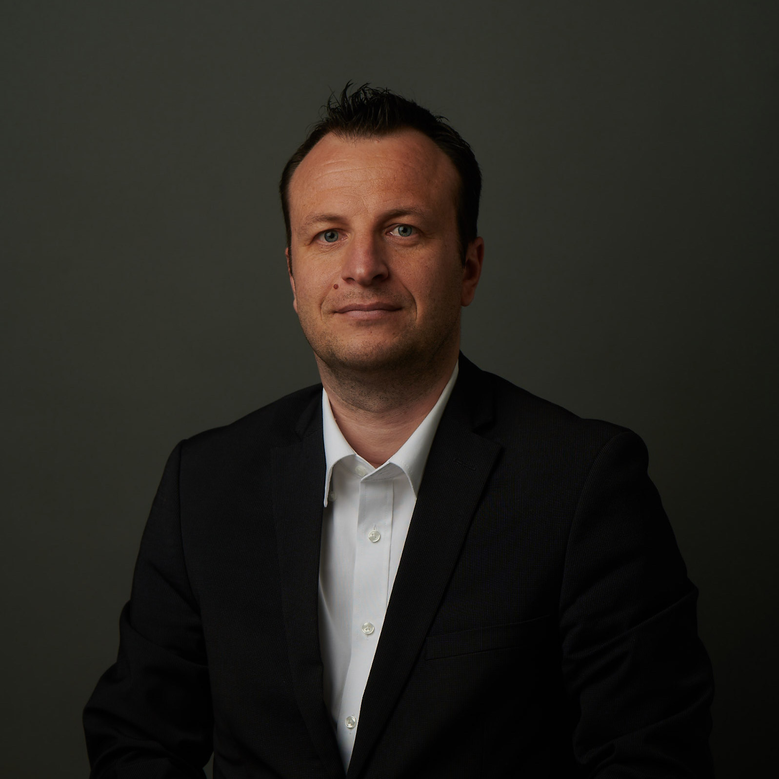 [English] Meyer Burger Managing Director Operations Daniel Menzel